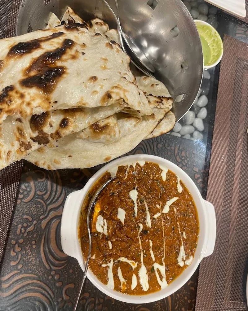 Veggietude Restaurant Civil Lines — north indian restaurant (photo 2)